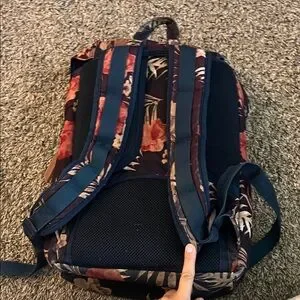 Herschel Supply Company | Bags | Herschel Supply Co Hawaiian  display picture 3